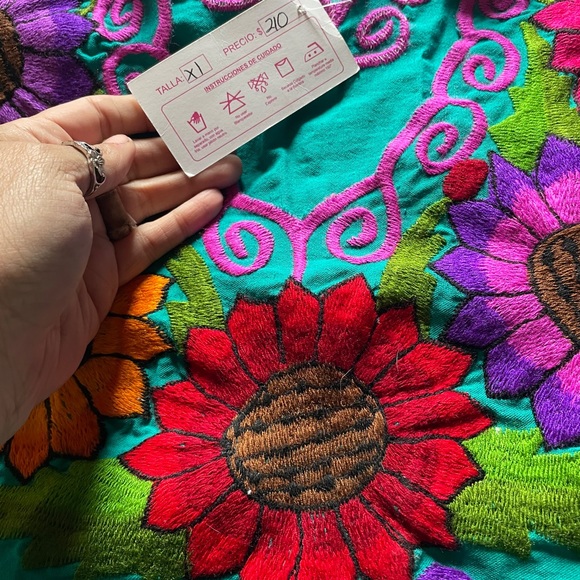 Made in Mexico handmade top - Picture 2 of 4